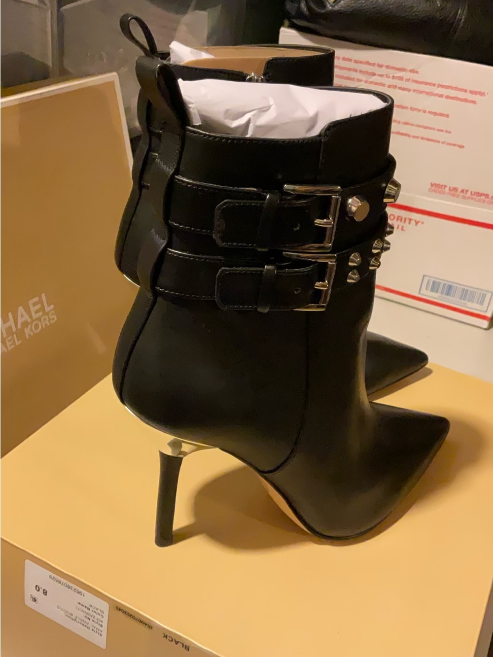 Michael Kors booties - Picture 10 of 16